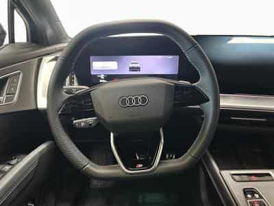 Audi Q4 e-tron SUV e-tron performance (2026) - Photo 4
