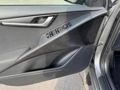 Kia Niro Pulse HEV 1.6 GDI 129 DCT6 (2024) - Photo 12