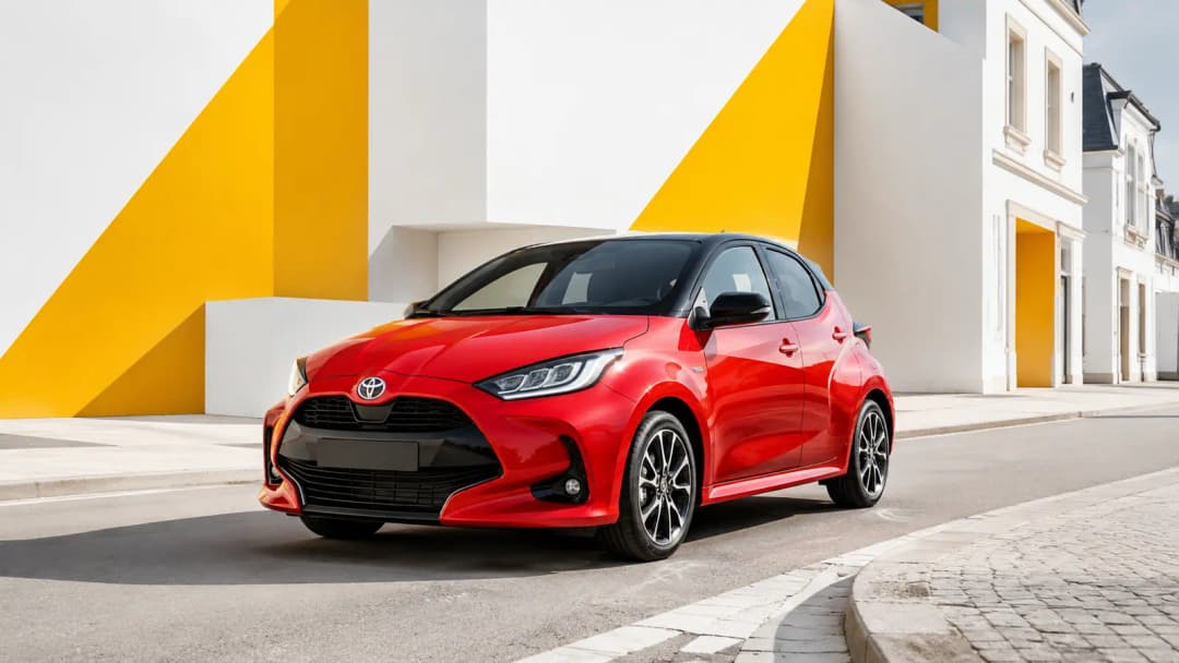 Toyota Yaris dans une ville luxembourgeoise