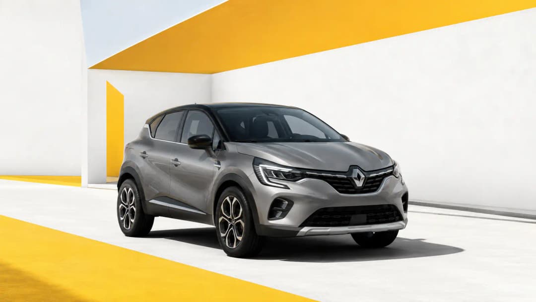 Renault Captur dans un environnement urbain moderne