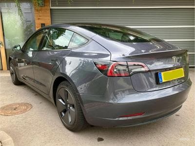 Tesla Model 3 (2023) - Foto 1