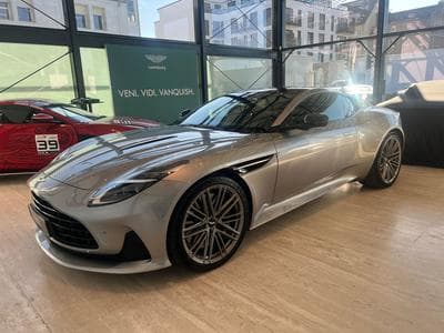 Aston-Martin DB12 4.0l V8 680cv (2025) - Foto 1