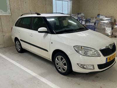 Skoda Fabia 1.6 Tdi (2012) - Foto 1