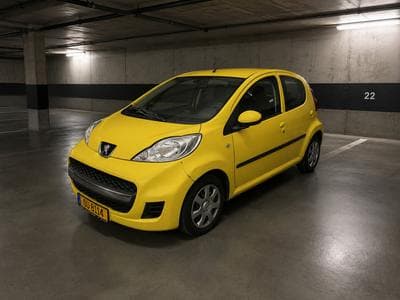 Peugeot 107 1.0 Filou Clim (2011) - Foto 1