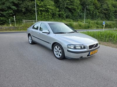 Volvo S60 2.4T AWD Aut. (2002) - Foto 1