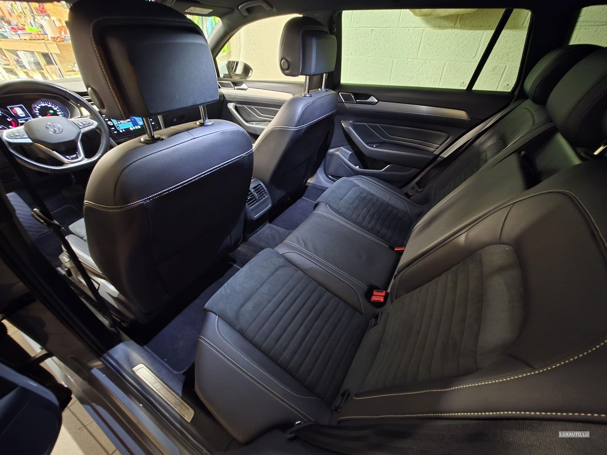 VW Passat R-line (2022) - Foto 6