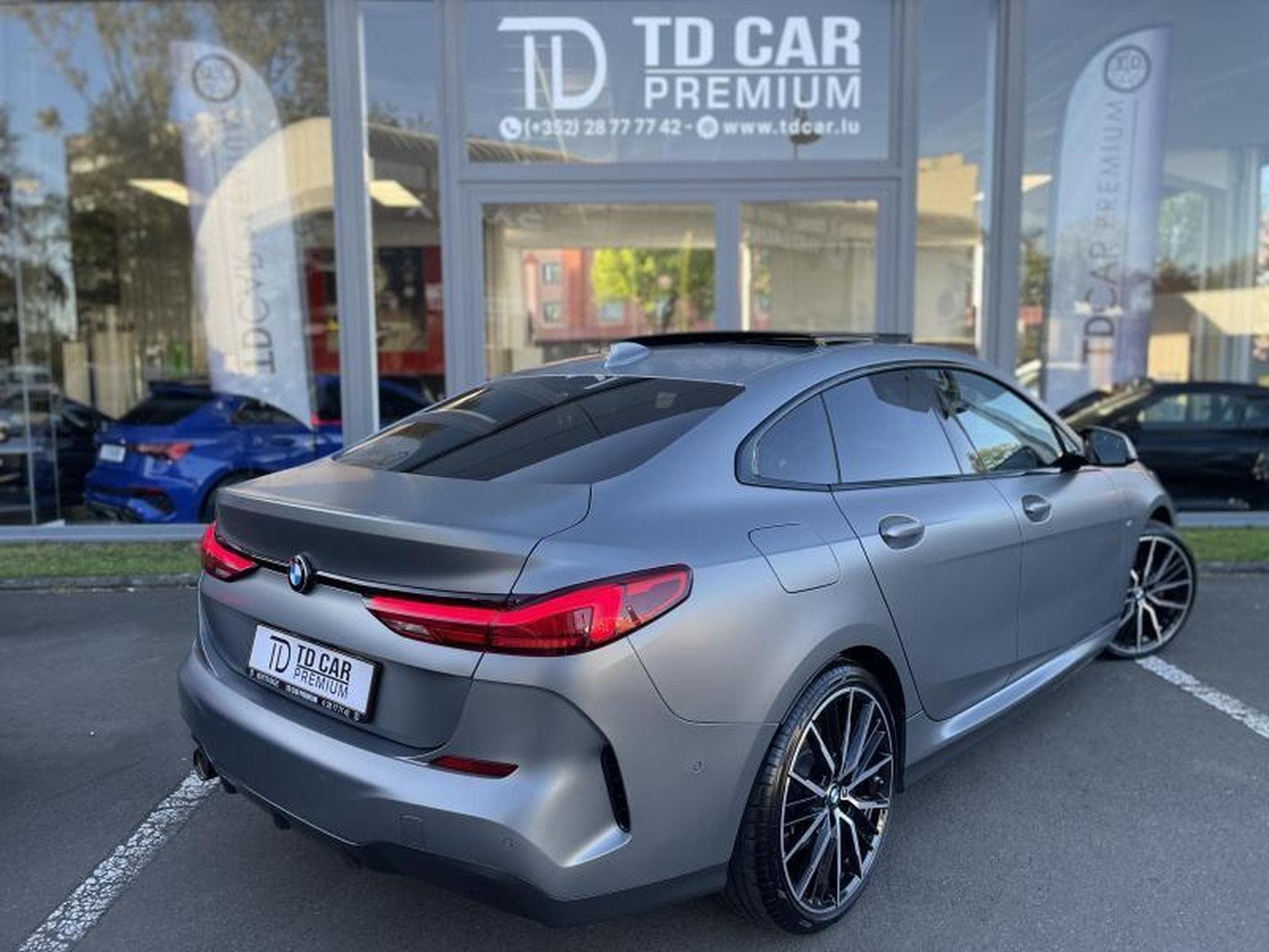 BMW 218 Gran Coupé i Pack M Auto Frozen Grey Toit Ouvrant (2024) - Foto 17
