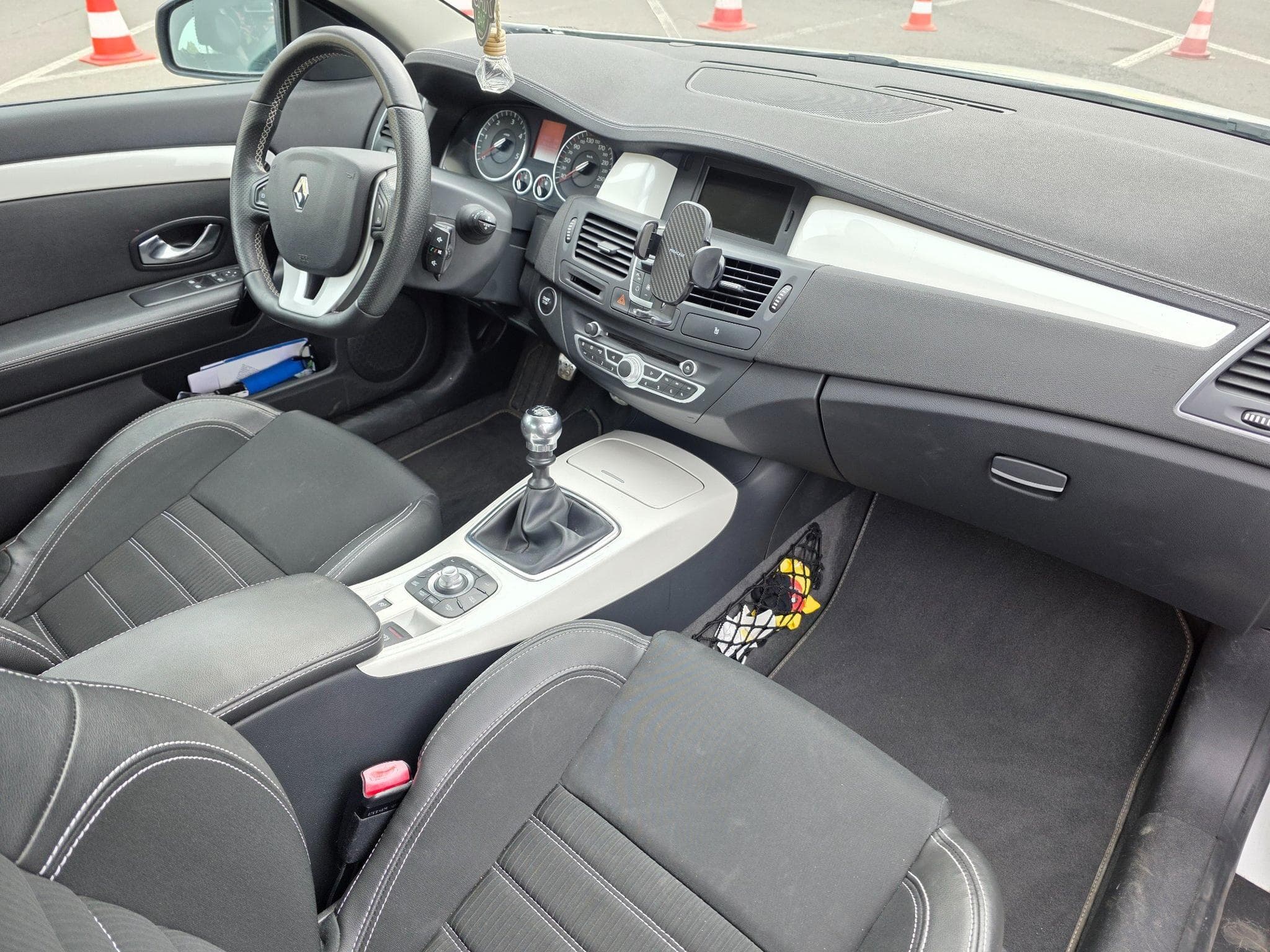 Renault Laguna Monaco GP (2013) - Foto 3