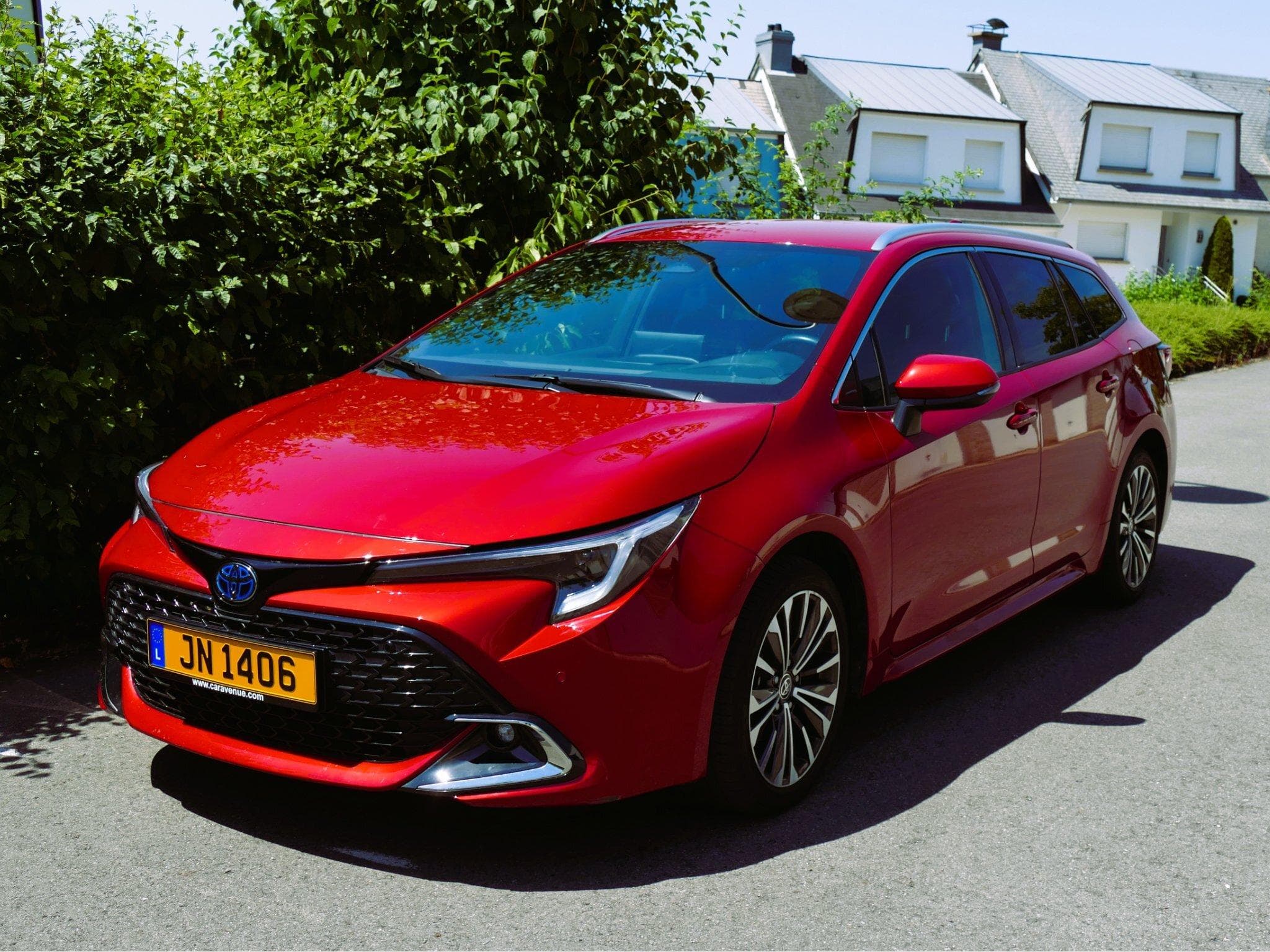 Toyota Corolla Touring Sport (2024) - Foto 3