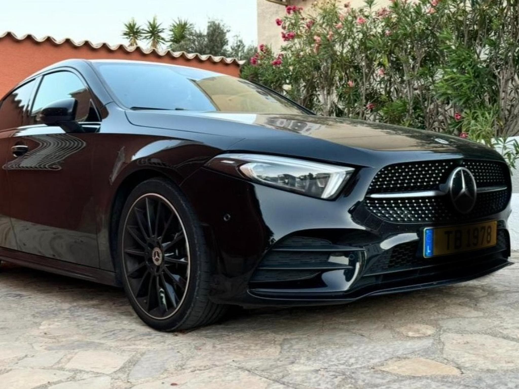 Mercedes A 250 4MATIC BERLINE AMG LINE (2022) - Foto 3