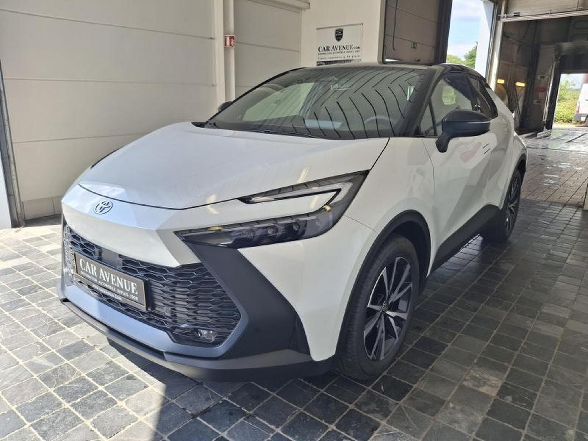 Toyota C-HR Elite PHEV (2025) - Foto 17