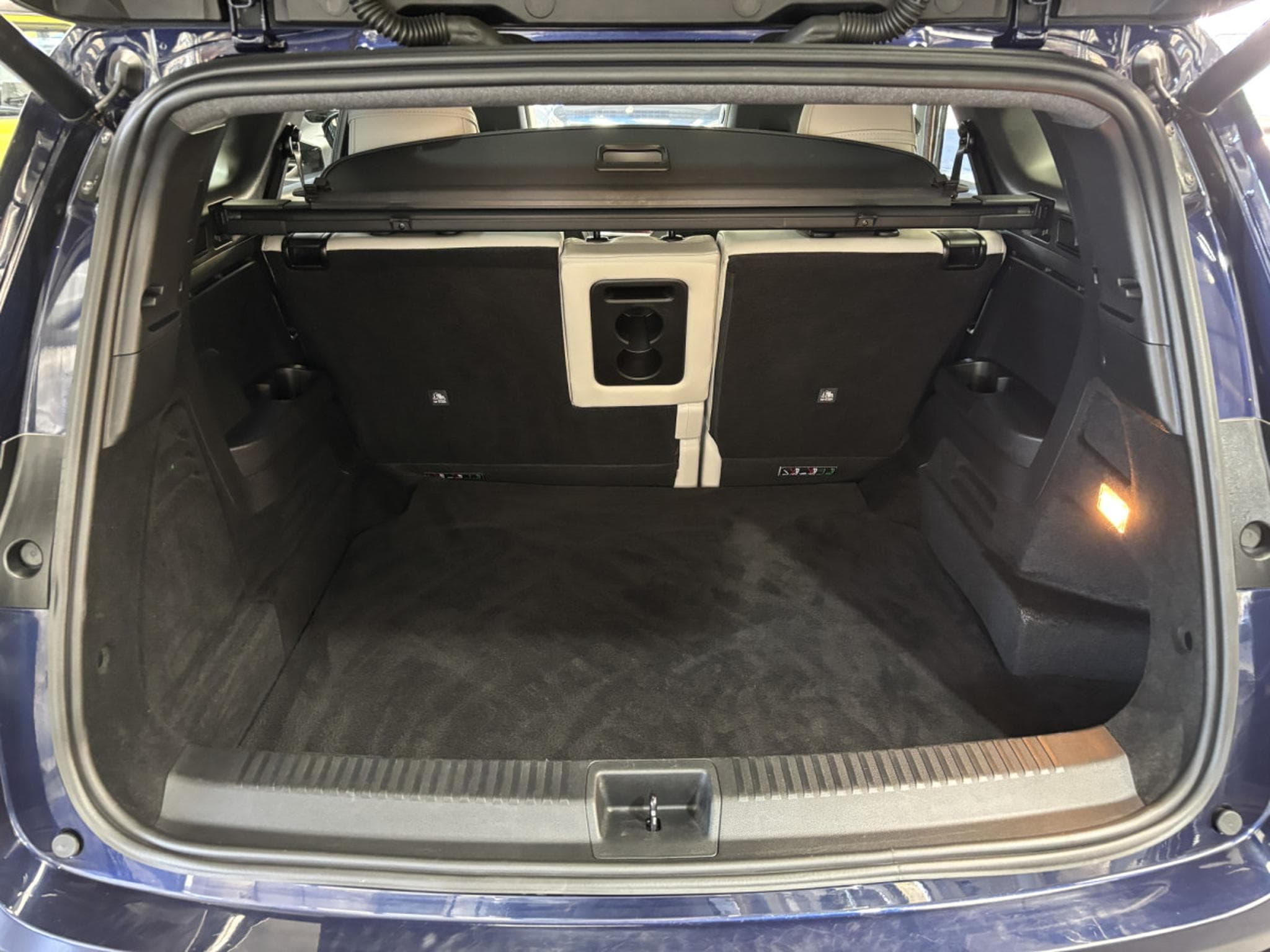 Renault Espace 1.2 ICONIC E-Tech Hybrid (2024) - Foto 14