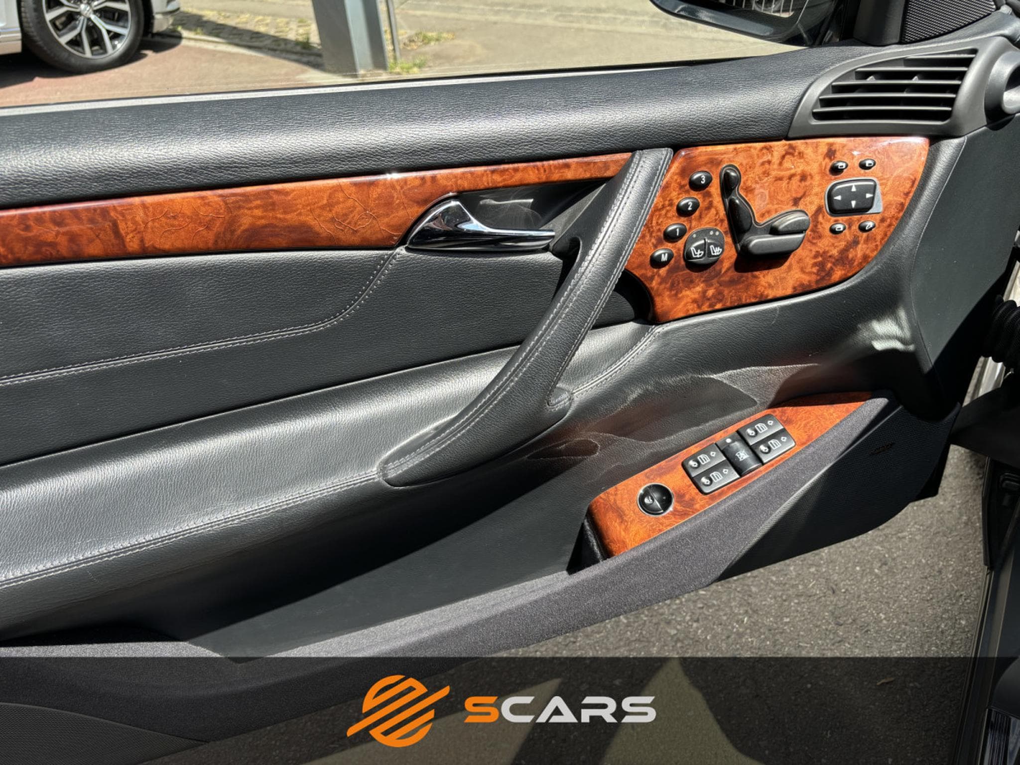 Mercedes CL 500 C215 5.0 V8 306cv (2004) - Foto 16