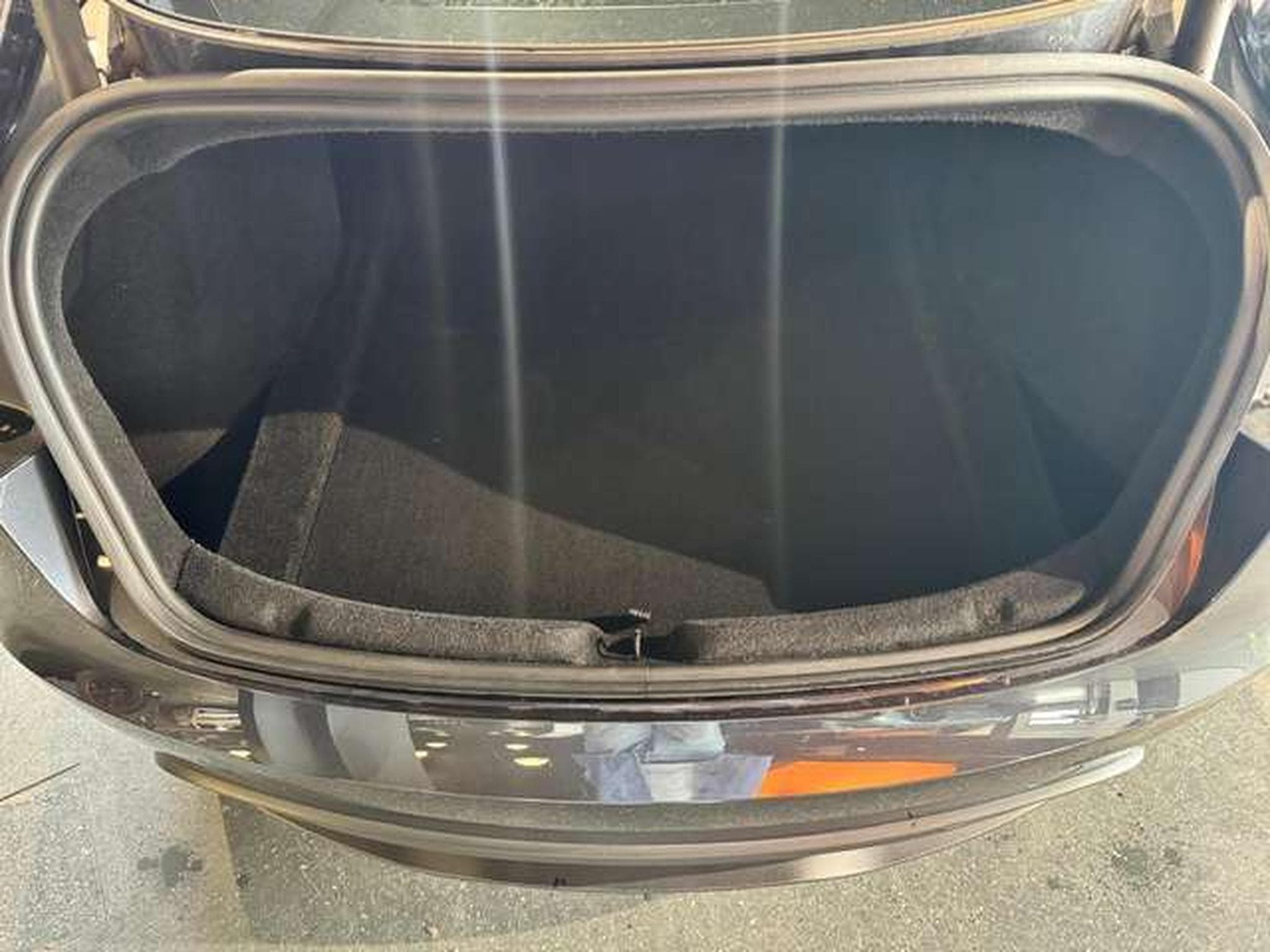 Tesla Model 3 Model 3 RWD Hinterradantrieb (2023) - Foto 23