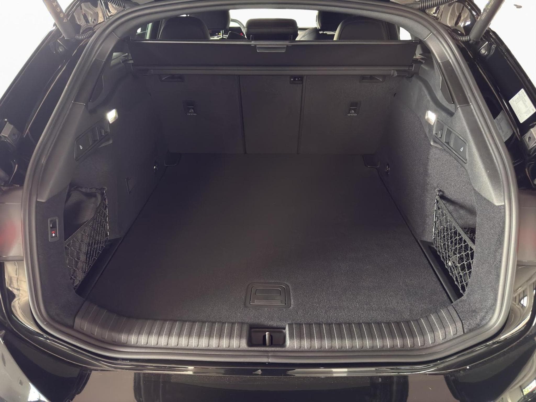 Audi A6 e-tron Avant (2026) - Foto 17