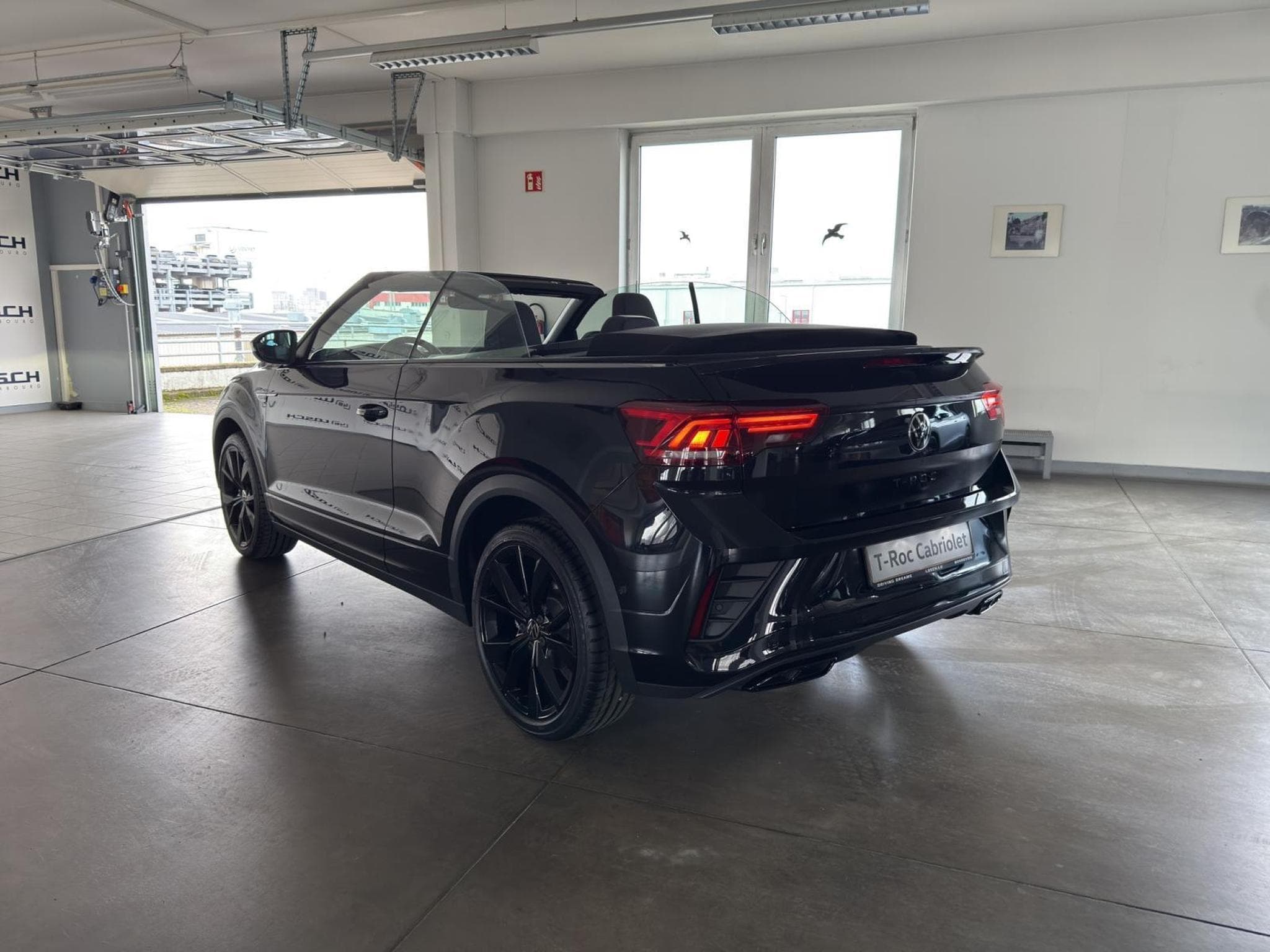VW T-Roc R-LINE (2026) - Foto 19
