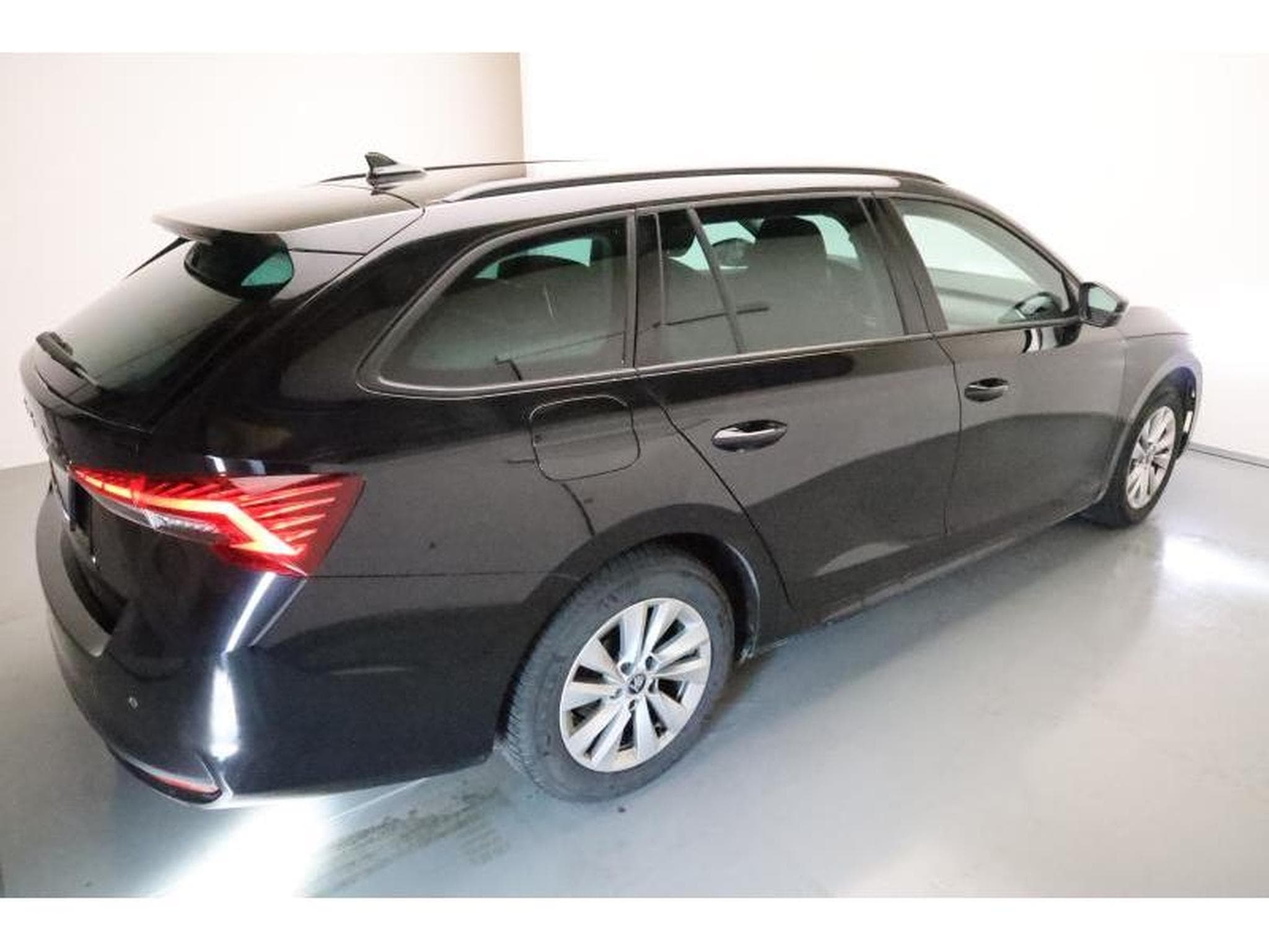 Skoda Octavia Selection (2025) - Foto 22