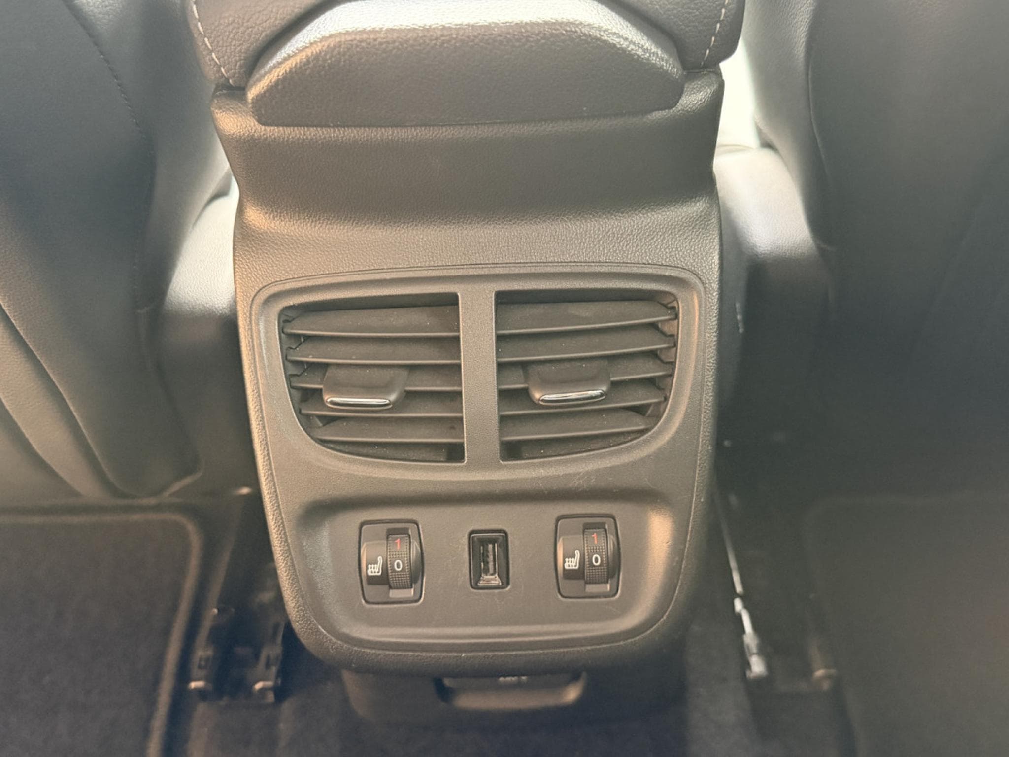 Opel Grandland Ultimate 1.5D Automatique Led Camera 360° 131CV (2019) - Foto 14