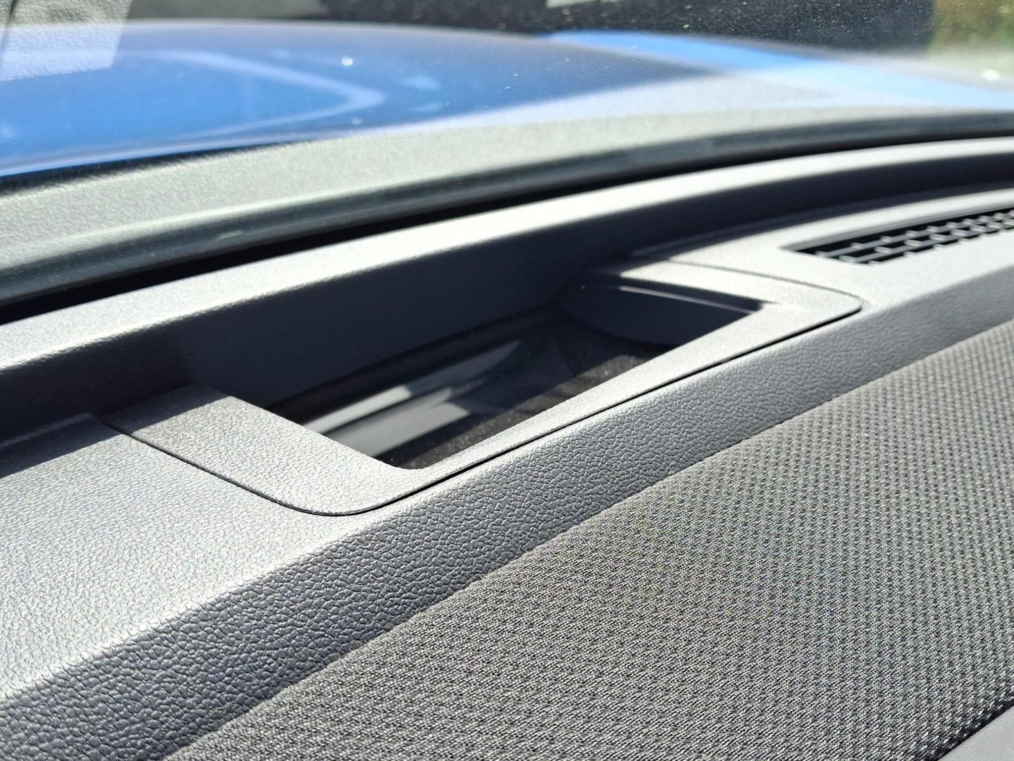 VW T-Roc R-Line (2026) - Foto 23