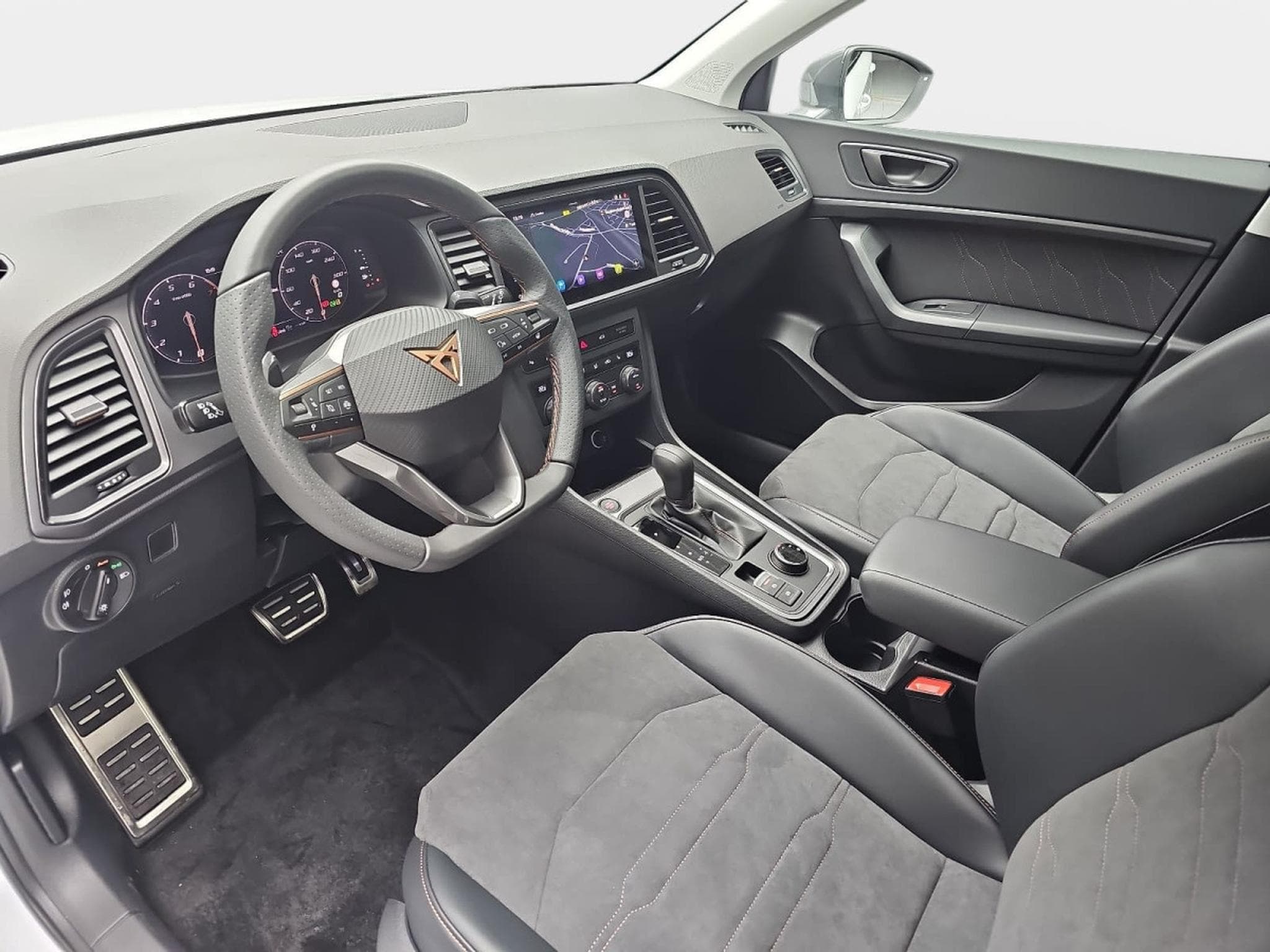 Cupra Ateca 2.0 TSi DSG 190 (2025) - Foto 12
