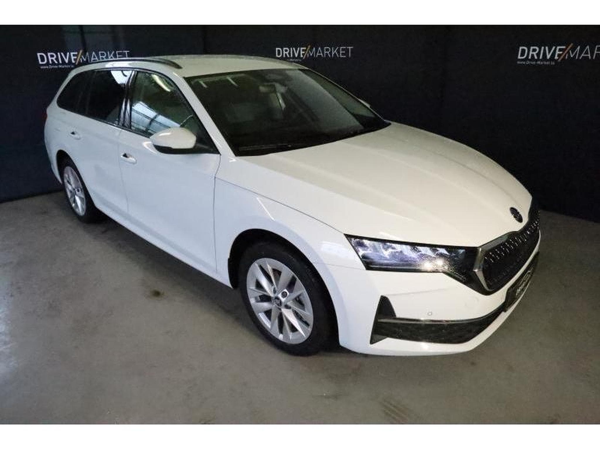 Skoda Octavia Selection (2025) - Photo 20