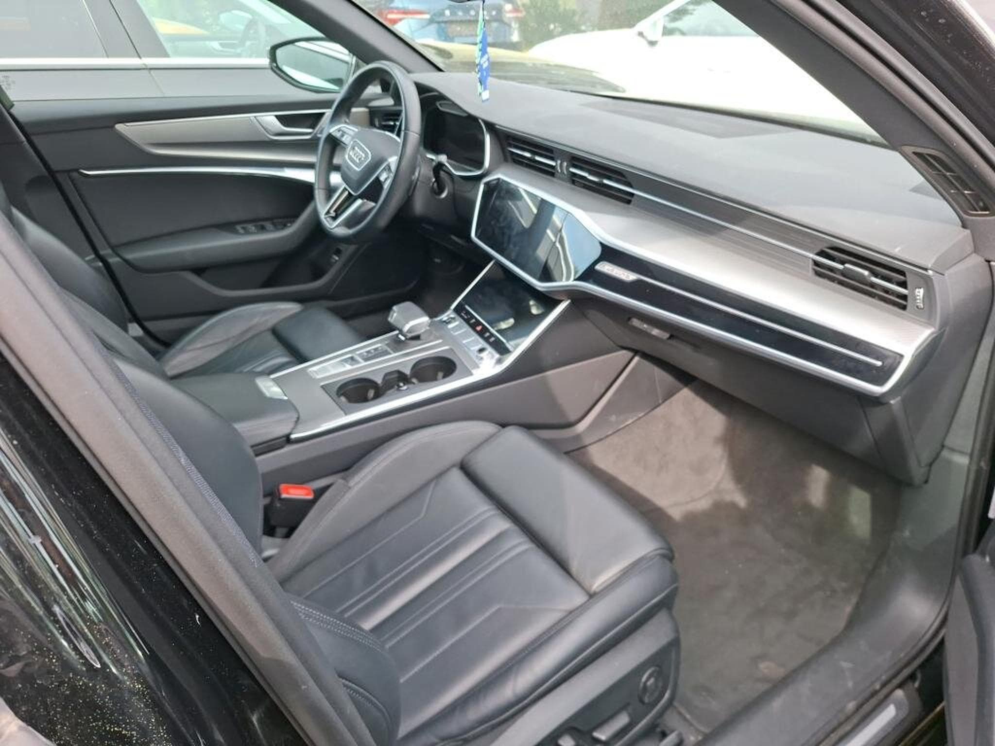 Audi A6 Avant Sport QUATTRO 45 TFSI - 265cv CAMERA/CUIR/ACC (2023) - Photo 6