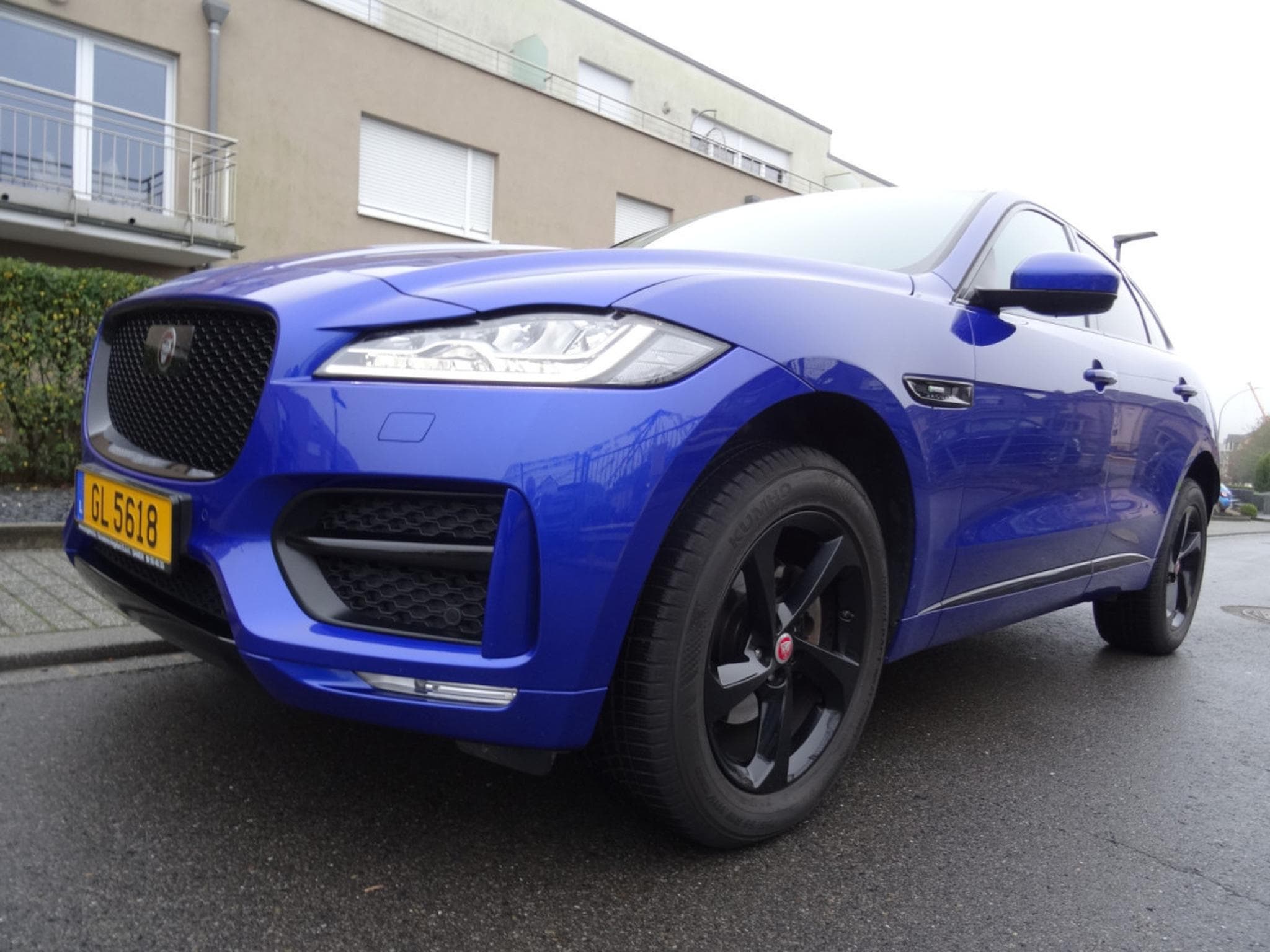 Jaguar F-Pace 2.0 d R-Sport 241CV (2020) - Foto 19