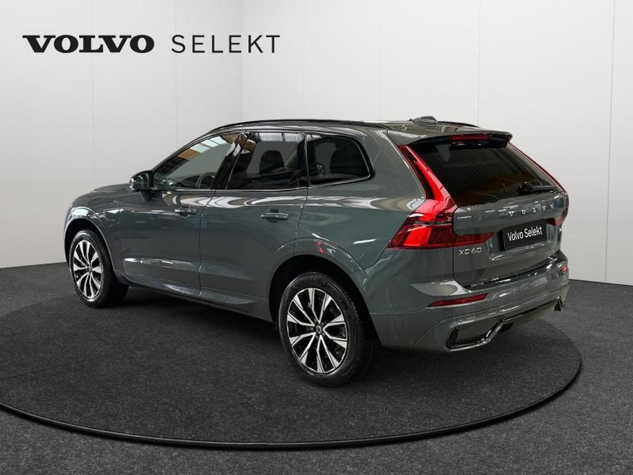 Volvo XC60 Facelift T6 Plus Dark / Hybride (2026) - Foto 5