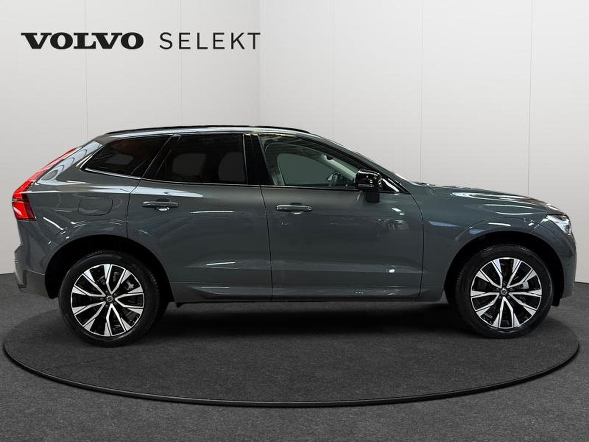 Volvo XC60 Facelift T6 Plus Dark / Hybride (2026) - Foto 7
