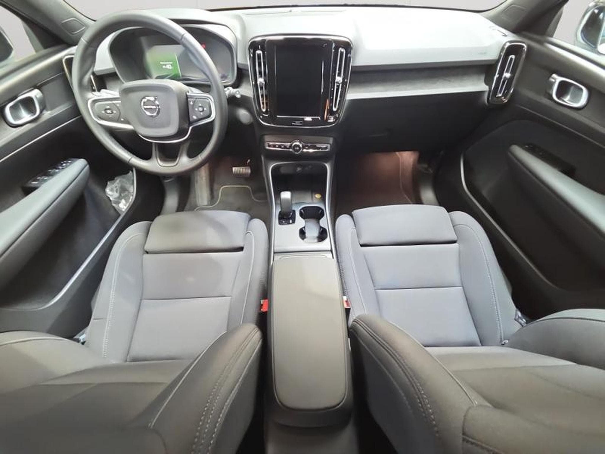 Volvo EX40 Plus Single Motor Extended Range / Electrique (2026) - Foto 10