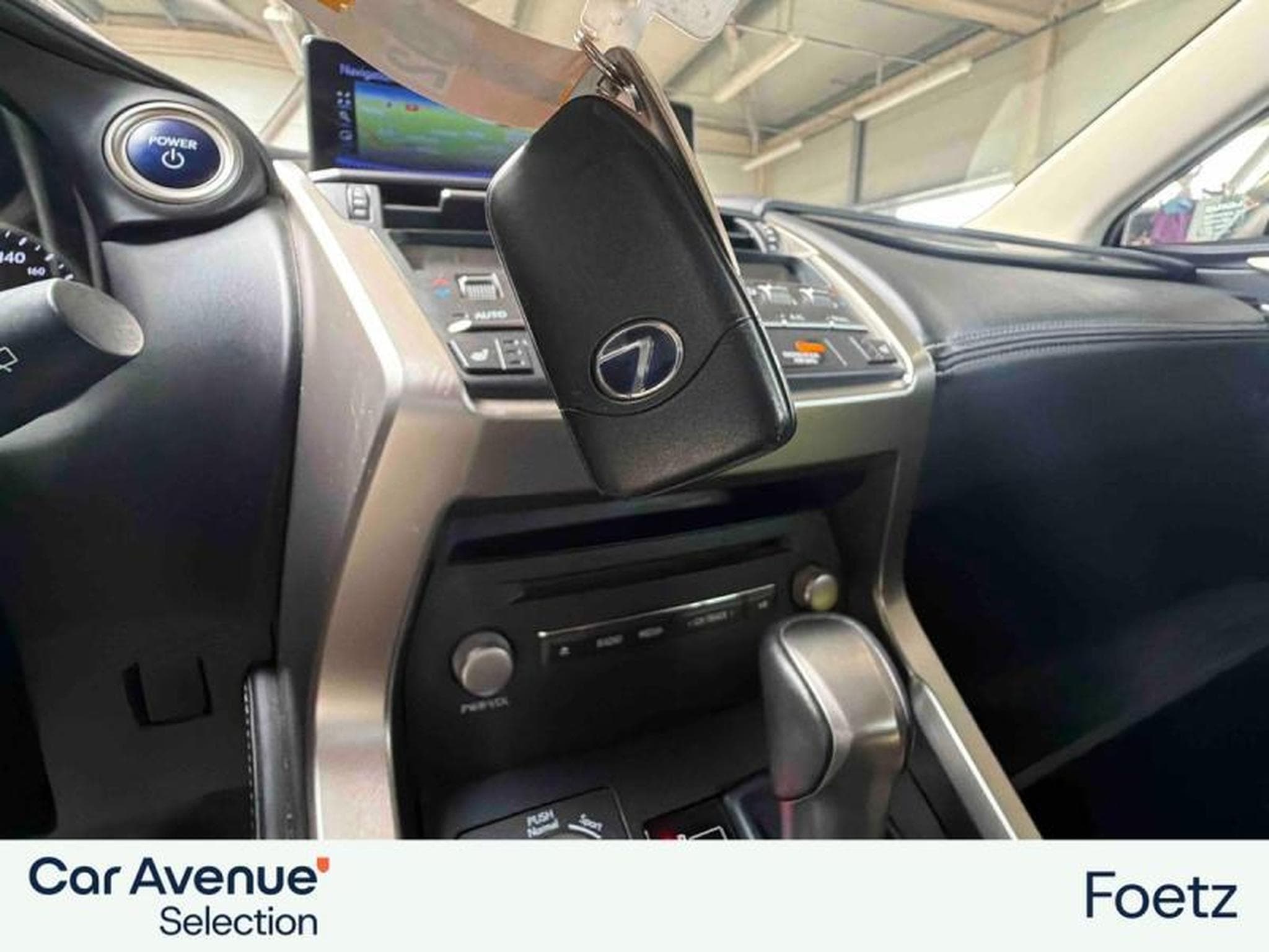 Lexus NX BUSINESS LINE (2018) - Foto 23