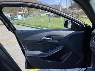 Mercedes A 200 200 Cdi AMG Line 7G-DCT (2016) - Foto 8