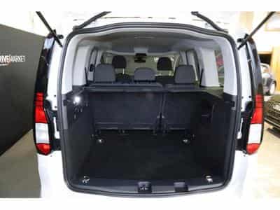 VW Caddy Life (2024) - Foto 6