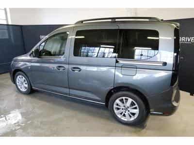 VW Caddy V Life (2024) - Foto 11