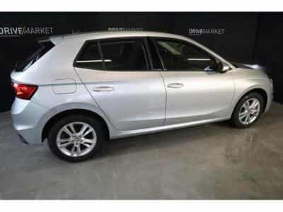 Skoda Fabia Selection (2024) - Foto 10