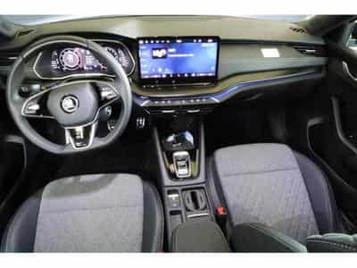 Skoda Octavia Sportline (2024) - Foto 2