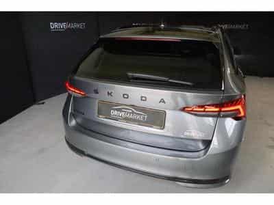 Skoda Octavia Sportline (2024) - Foto 8