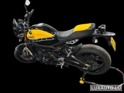 Yamaha XSR Limited edition 60th anniversary Kenny Roberts (2016) - Photo 2