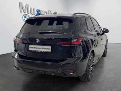 BMW 218 Active Tourer (2024) - Foto 2