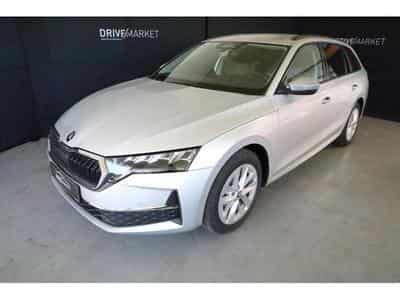 Skoda Octavia Selection (2025) - Foto 11
