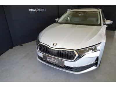 Skoda Octavia Selection (2025) - Foto 12