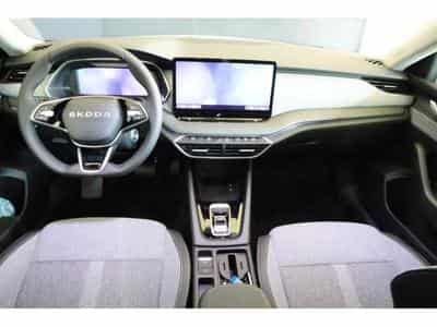 Skoda Octavia Selection (2025) - Foto 2