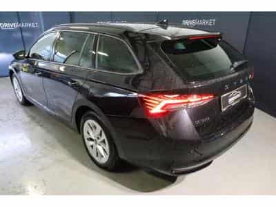 Skoda Octavia Selection (2025) - Foto 3