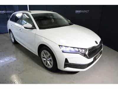 Skoda Octavia Selection (2025) - Foto 1