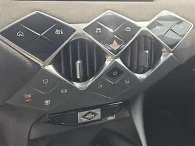 DS Automobiles DS3 PureTech 130ch Performance Line + Automatique (2023) - Foto 10