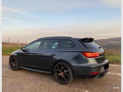 Seat Leon ST 2.0 TSI 4Drive DSG Cupra R (2019) - Foto 1