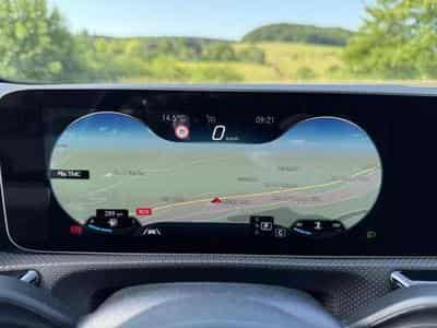 Mercedes A 200 AMG LINE - JUSQU'A 48 MOIS DE GARANTIE (2018) - Foto 13