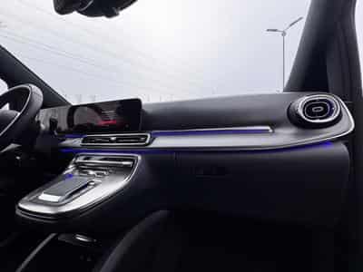 Mercedes V EXCLUSIVE EXTRA LONGUE L3 4MATIC AIRMATIC 2.0L 237CV (2025) - Foto 12