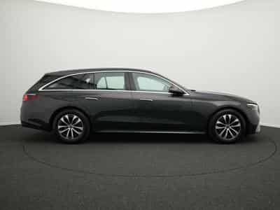 Mercedes Classe E T Avantgarde LED+AHK+Kamera+Totw (2024) - Foto 5
