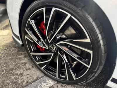 VW GTI VIII GTI Clubsport (2022) - Foto 13